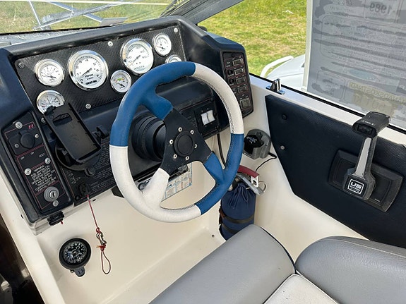 Bayliner 2150 V8 Ciera Sunbridge -89 5 of 9
