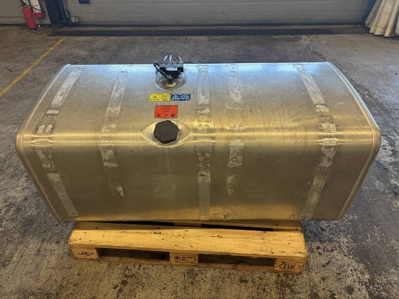 Scania bränsletank 600 l