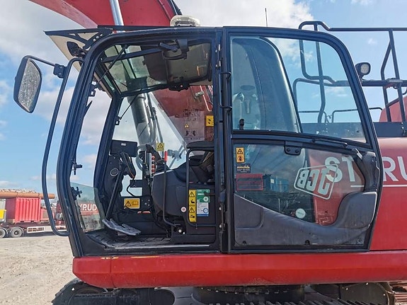 JCB JS 300 LC Cosben 4 of 5