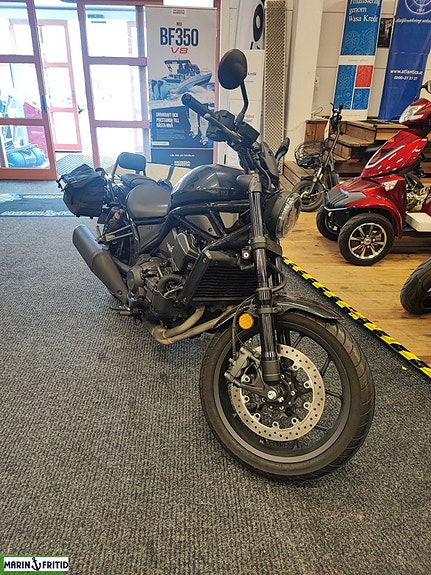 Honda CMX 1100 DCT REBEL 12 of 13