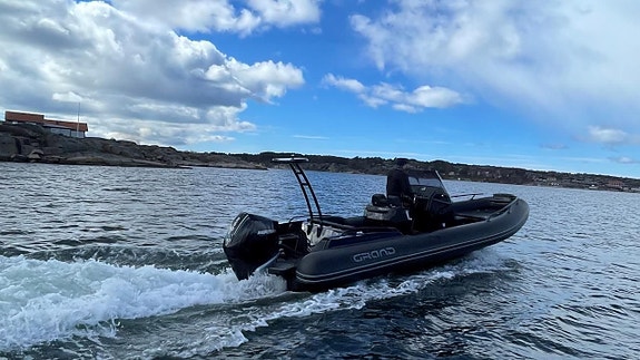 Grand GL 750 BE -24 Mercury F250 XL DTS V-8 19 of 30