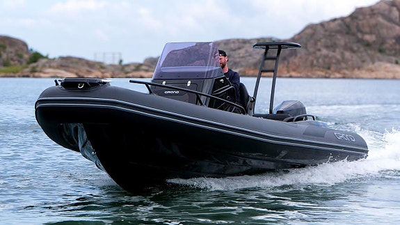 Grand GL 750 BE -24 Mercury F250 XL DTS V-8 25 of 30