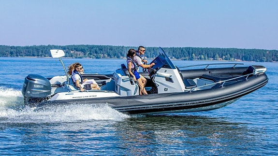 Grand GL 750 BE -24 Mercury F250 XL DTS V-8 7 of 30