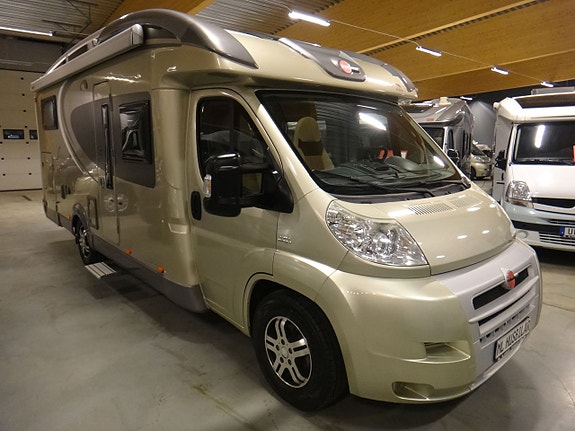 Bürstner Ixeo Plus 726