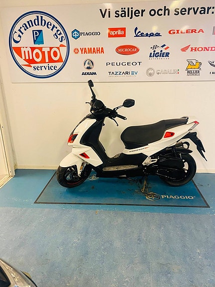 Peugeot Speedfight 4 2T