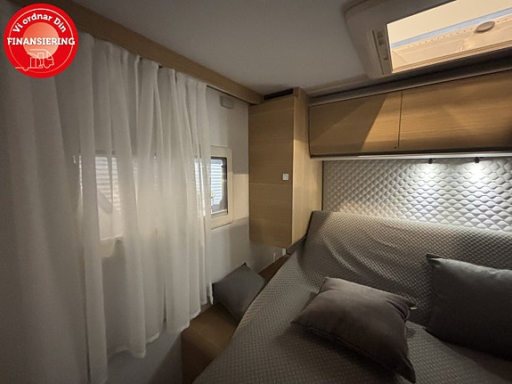 Adria Matrix Plus 670 DC 9 of 21