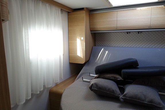 Adria Matrix Plus 670 DC 14 of 21