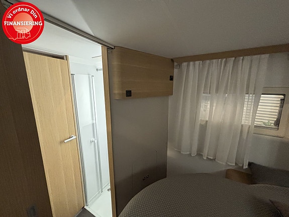 Adria Matrix Plus 670 DC 10 of 21