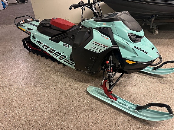 Ski-doo Freeride 146" 850 E -TEC Turbo R