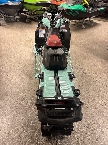Ski-Doo Freeride 146" 850 E -TEC Turbo R 3 of 5