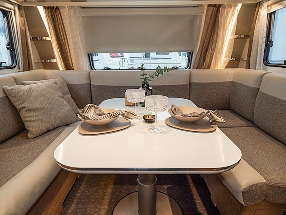 Adria ADORA 753 UC *Queenbädd *ALDE 3 of 20