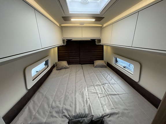 Kabe Travel Master Van 690 LB 14 of 21
