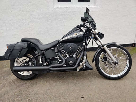 Harley-Davidson Night Train FXSTBI 100th Anniversary 5 of 15