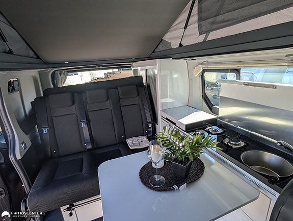 Adria Adria Active Pro - Lättkörd plåtis med automat, värmare & pop-up tak 7 of 21