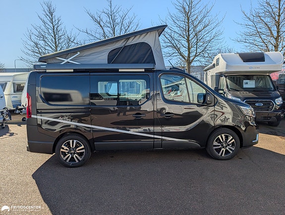 Adria Adria Active Pro - Lättkörd plåtis med automat, värmare & pop-up tak 2 of 21