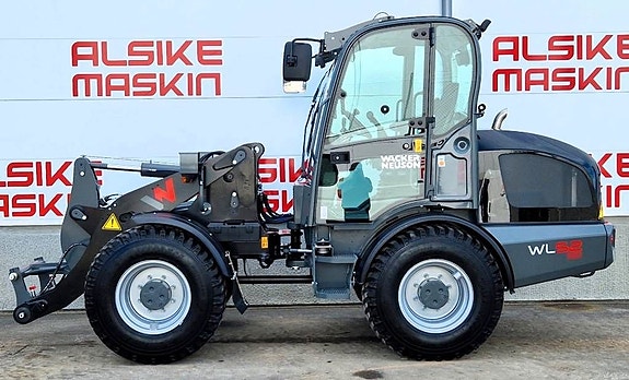 Wacker Neuson WL52 "Black Edition" 2 of 5