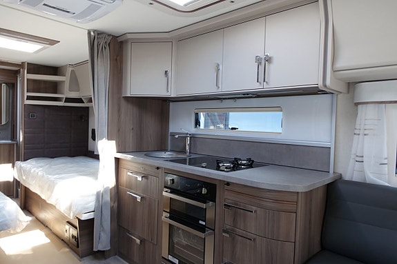 Kabe Imperial 630 TDL KS 8 of 21