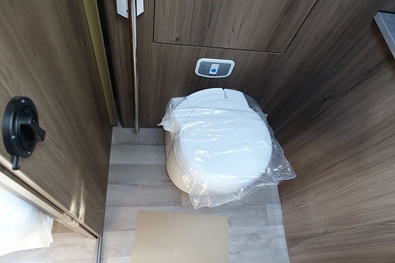 Kabe Imperial 630 TDL KS 14 of 21