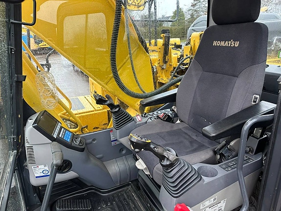 Komatsu PC210 Bandgrävare 4700tim 2 of 7