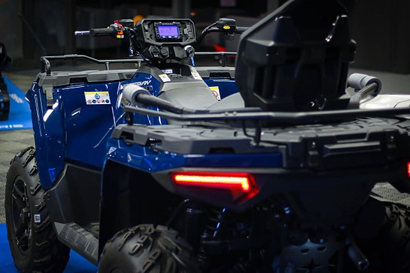 Polaris Sportsman Touring 570 EPS SP 2 of 3