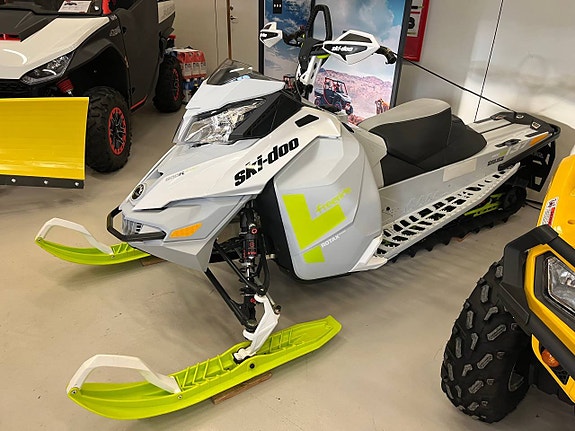 Ski-Doo Freeride 137" 800R E-TEC 2014