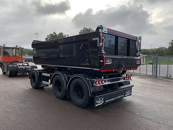Trio boggie bak 24-ton tipp 4 of 6