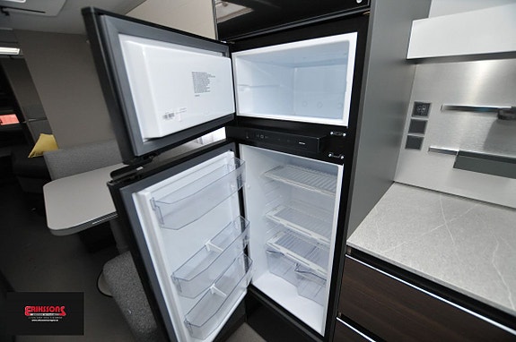 Adria Alpina 753 HK (AC och 30 fria campingnätter ingår 12 of 15