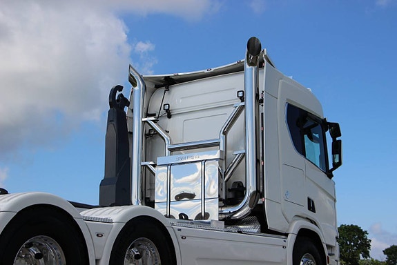 Scania R590 8X4*4NB Tridem Lastväxlare