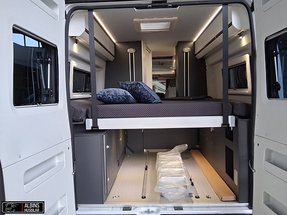 Adria Twin Sports 640 SGX / Automat 3 of 21