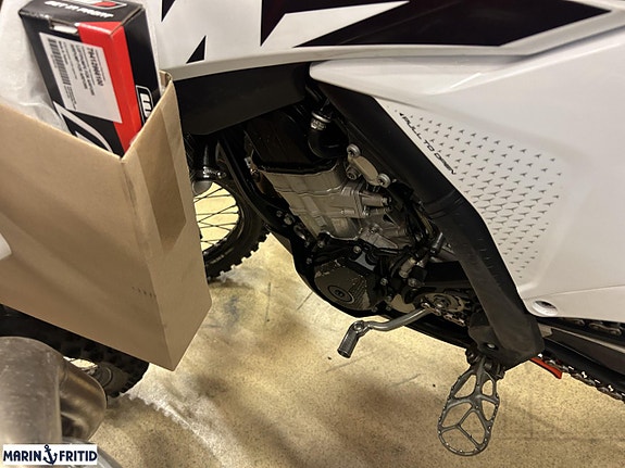 KTM 450 sx-f 2 of 7