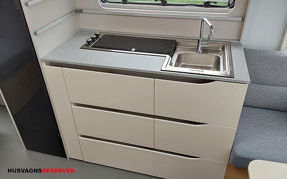Adria Adora 613 UT 6 of 14