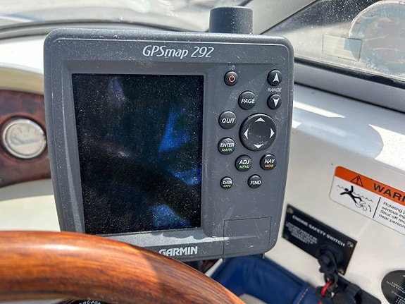 Glastron GS 209 & Volvo penta 5,0 GXi 2 of 5