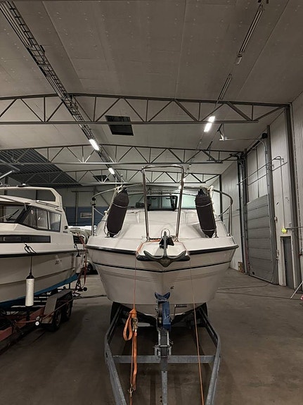 Chaparral 24 Signature-94 3 of 5