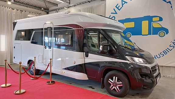 Hobby Optima Premium 75  Hydrauliskastödben Solcell VINTERKAMPANJ