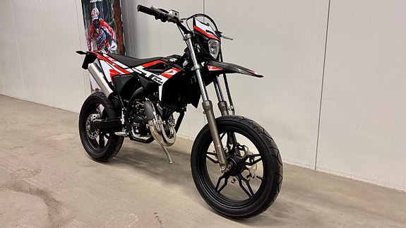 Beta RR 50 Motard Black Moped / KAMPANJ 2,95% ränta 3 of 5