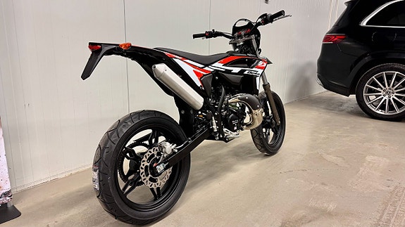 Beta RR 50 Motard Black Moped / KAMPANJ 2,95% ränta 4 of 5