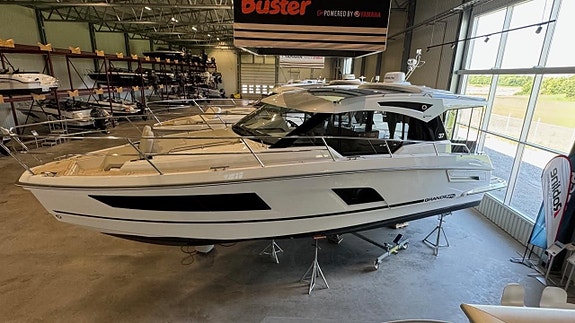 Grandezza 37 CA -Fullutrustad utställningsbåt 2025