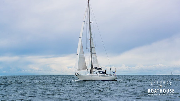 Swan 55/57 | Perkins 4M-135 - 120 hp 18 of 30