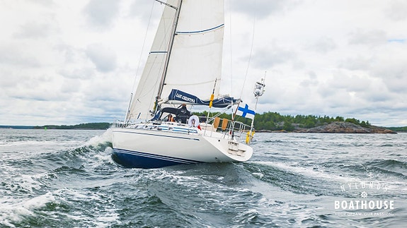 Swan 55/57 | Perkins 4M-135 - 120 hp 14 of 30