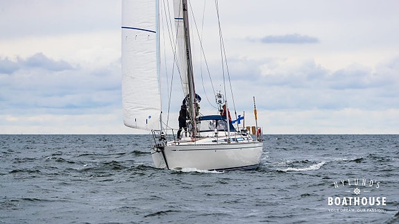 Swan 55/57 | Perkins 4M-135 - 120 hp 26 of 30