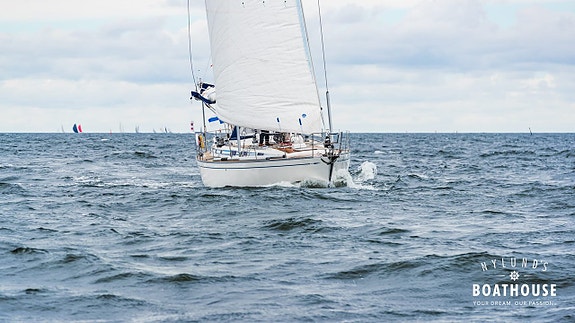 Swan 55/57 | Perkins 4M-135 - 120 hp 27 of 30