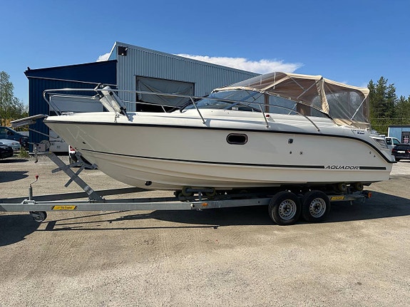 Aquador 23 DC Volvo Penta 150 timmar -13 5 of 5