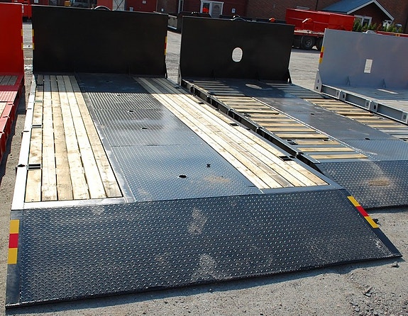 SISU - Maskinflak 25 ton med fast ramp 3 of 6