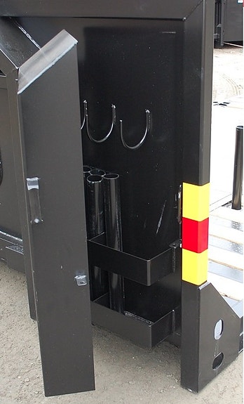 SISU - Maskinflak 25 ton med fast ramp 5 of 6