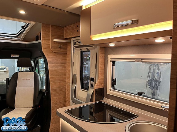Weinsberg CaraCompact 640 MEG EDITION [PEPPER]  -Mercedes 11 of 21