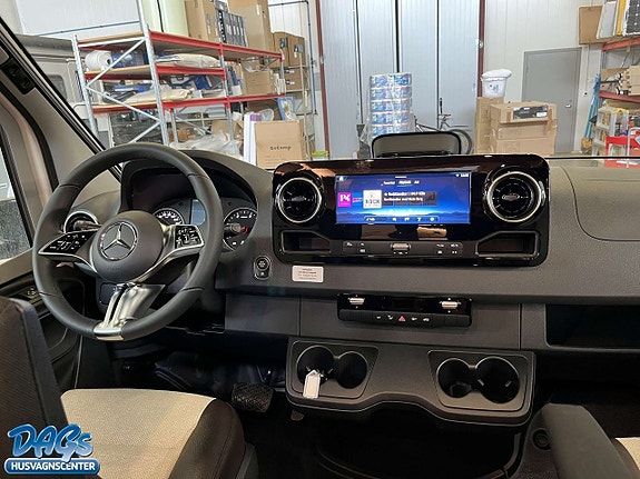 Weinsberg CaraCompact 640 MEG EDITION [PEPPER]  -Mercedes 17 of 21