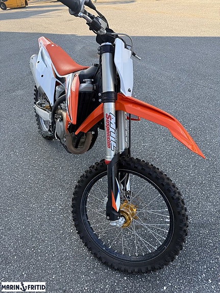 KTM 450 SX-F 3 of 9