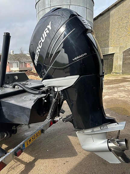 Tornado 7.8 m High Performance 5 of 6