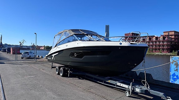 Finnmaster T9 med Yamaha 2x300 inkl Joystick -2022