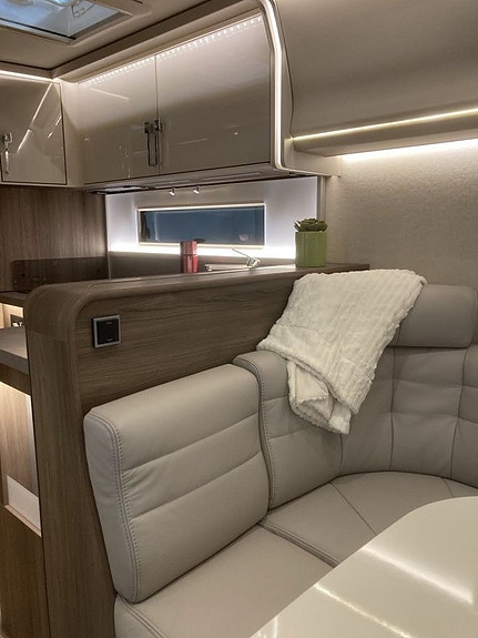 Kabe Imperial 600 CXL KS 7 of 16